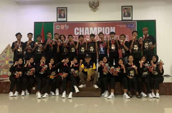 Atlet Drumband Blora Gondol Medali Di Porprov Jateng Bloranews