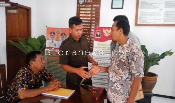 DIDUGA ADA KECURANGAN DALAM PILKADES DESA KROCOK JAPAH