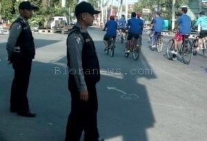 PULUHAN PERSONEL KEPOLISIAN AMANKAN GOWES PESONA NUSANTARA