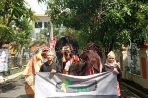 BARONGAN IMPARA MERIAHKAN KIRAB BUDAYA UNWAHAS AGRIFEST 2019