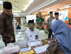 ZAKAT DI JATENG DIPREDIKSI MENCAPAI RP 100 M