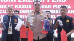 Kapolres Blora, Wawan Andi Susanto dalam konpres 29 Juli 2024.