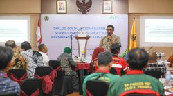 PJ GUBERNUR JATENG DENGARKAN ASPIRASI BURUH DAN PENGUSAHA JELANG PENETAPAN UPAH MINIMUM 2025