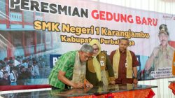 AKHIR PENANTIAN 16 TAHUN, SMKN 1 KARANGJAMBU KINI PUNYA GEDUNG SENDIRI