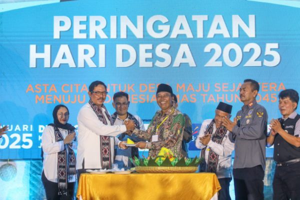 DORONG ASTA CITA PEMERINTAH, Pj GUBERNUR JATENG AJAK PEMERINTAH DESA AKTIF BERKONTRIBUSI