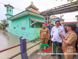 Pj GUBERNUR JATENG IMBAU WARGA WASPADA TERHADAP BANJIR DAN LONGSOR AKIBAT CUACA EKSTREM